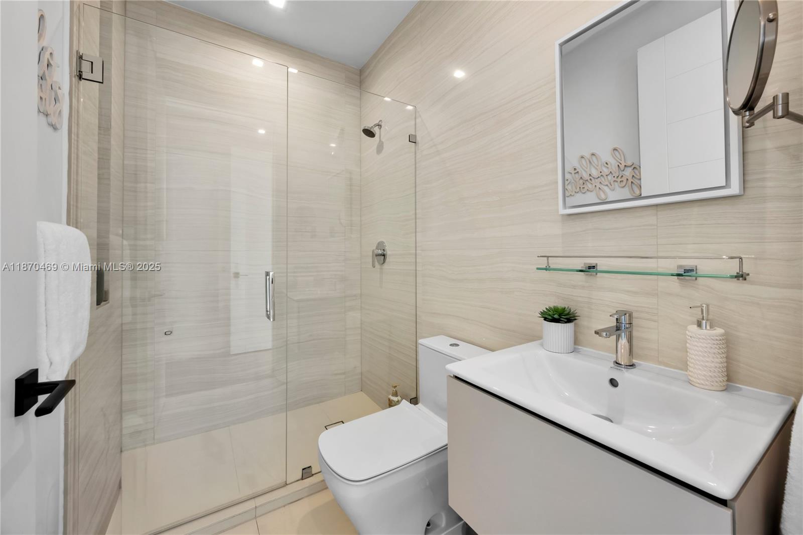 CORAL GABLES BILTMORE SEC - Residential