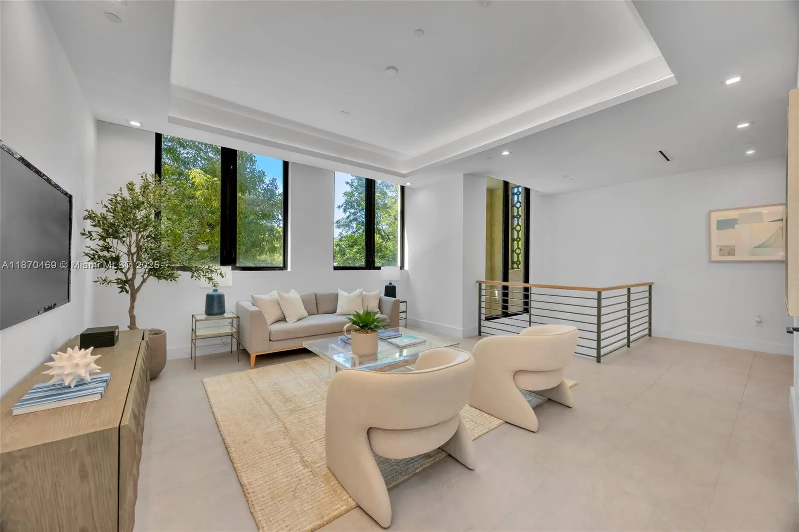 Coral Gables, Florida 33134, United States, 6 Bedrooms Bedrooms, ,6 BathroomsBathrooms,Residential,Active,202075