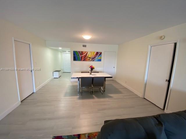 NO 92 PALM-AIRE COUNTRY C - Residential Lease