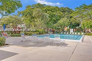 NO 92 PALM-AIRE COUNTRY C - Residential Lease