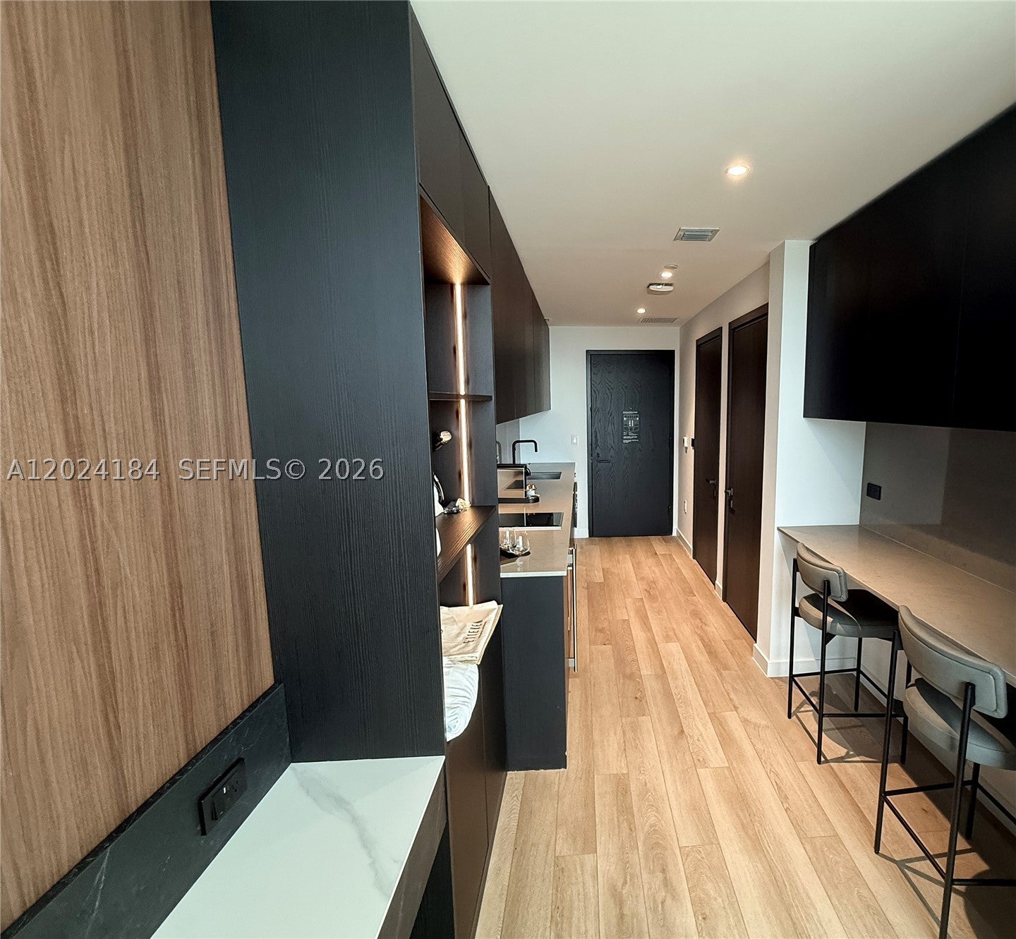 20 NE 11 St 2601