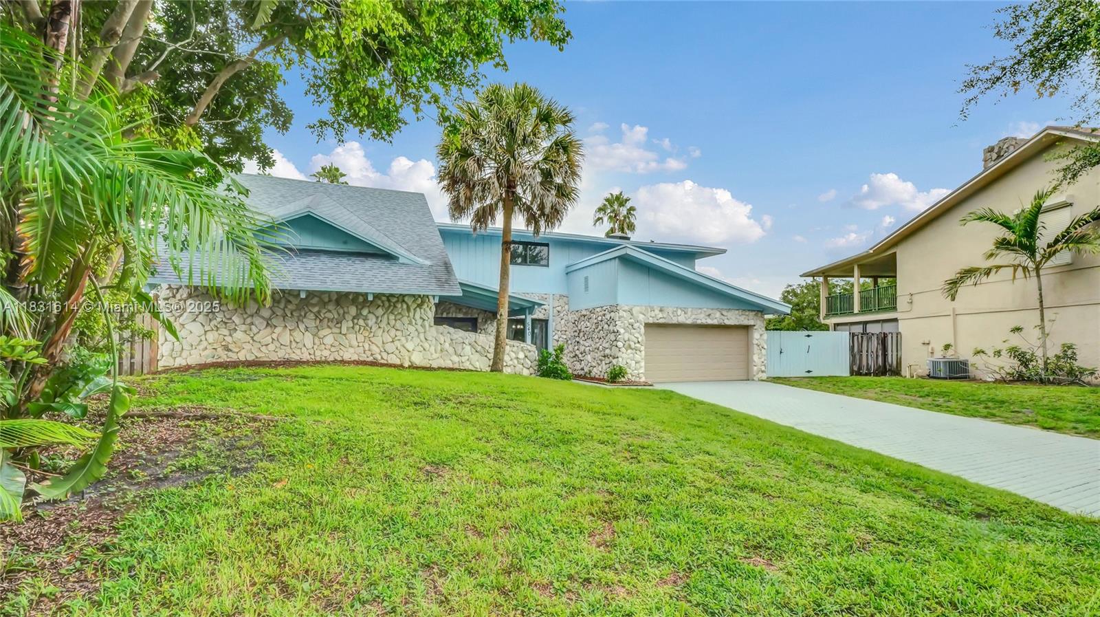 540 SW 101st Ave, Plantation, FL, 33324/$1,200,000 1 540 SW 101st Ave