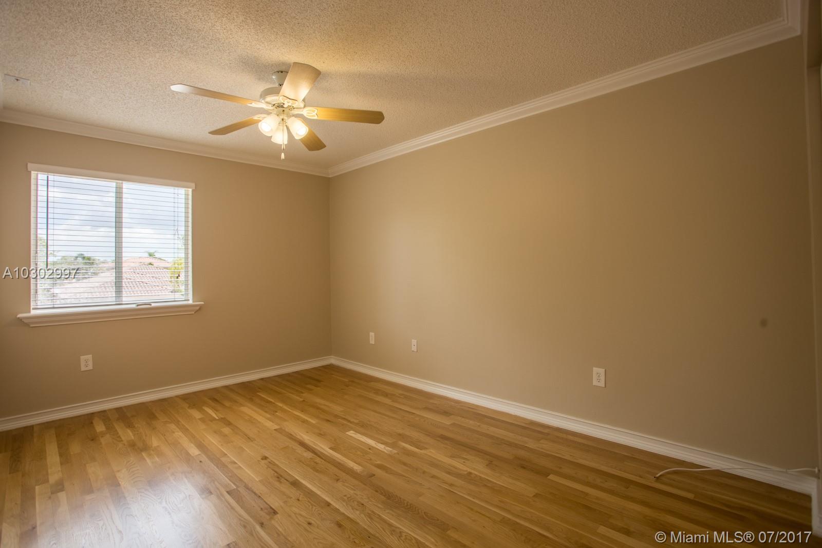 GROVE COMML CTR AT DAVIE - Residential