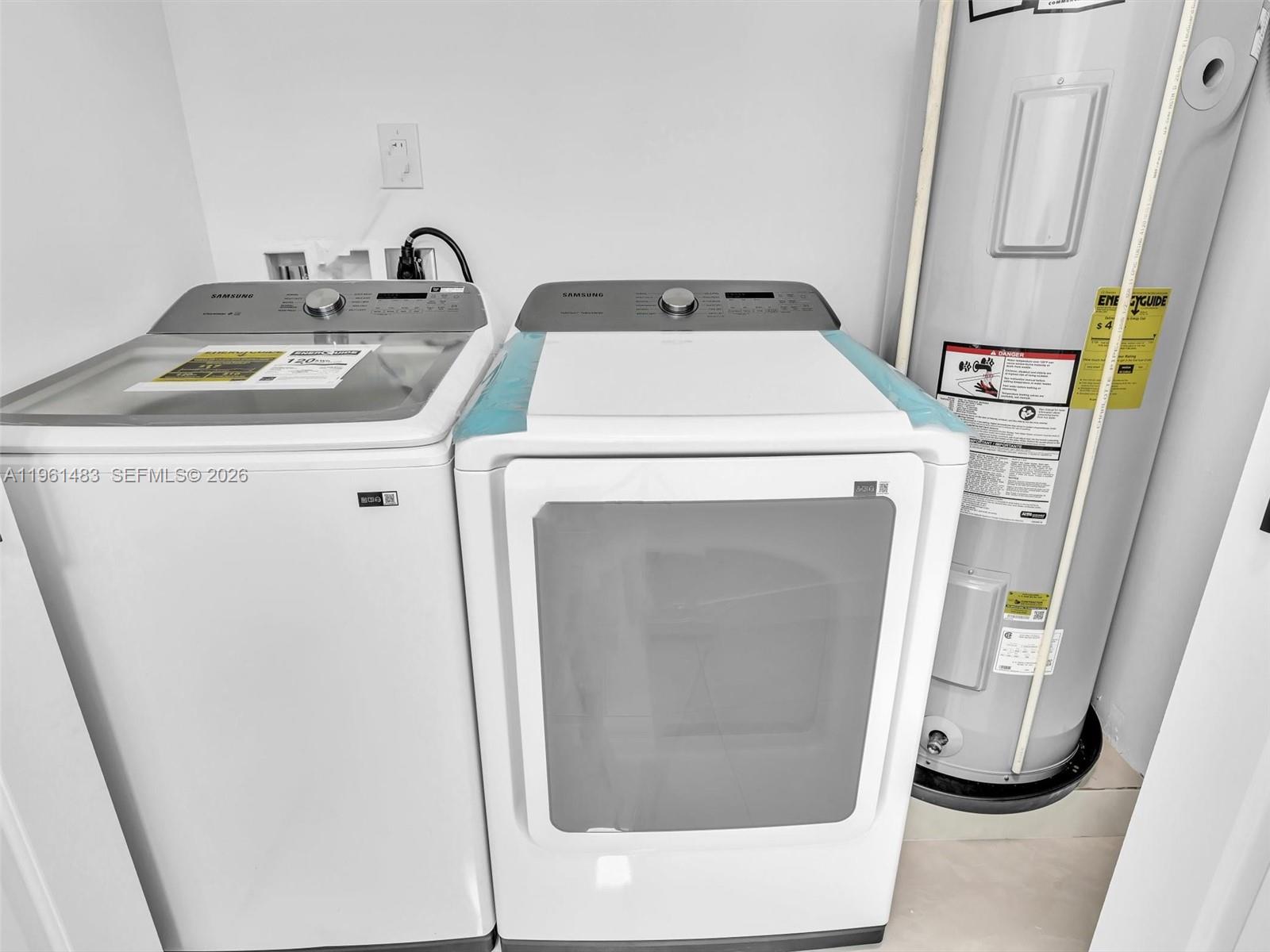 IRONS MANOR HIGH PINE ADD - Residential