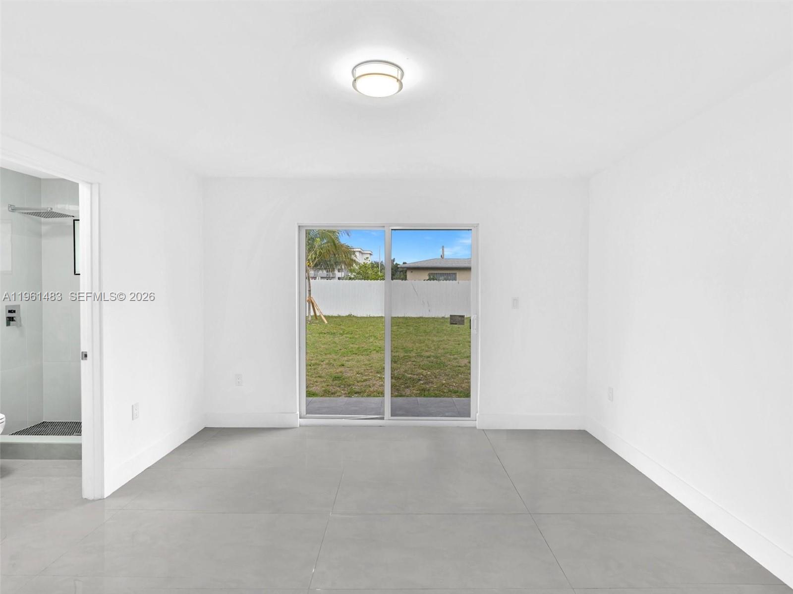 IRONS MANOR HIGH PINE ADD - Residential