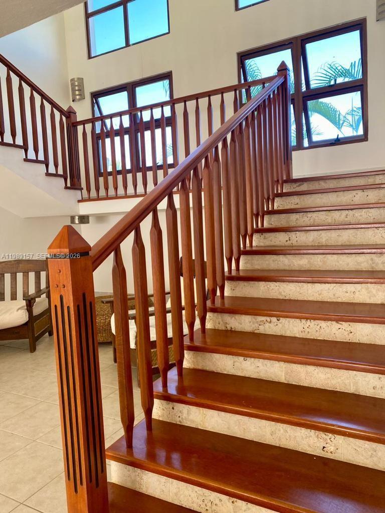 La Cañada Townhomes - Residential