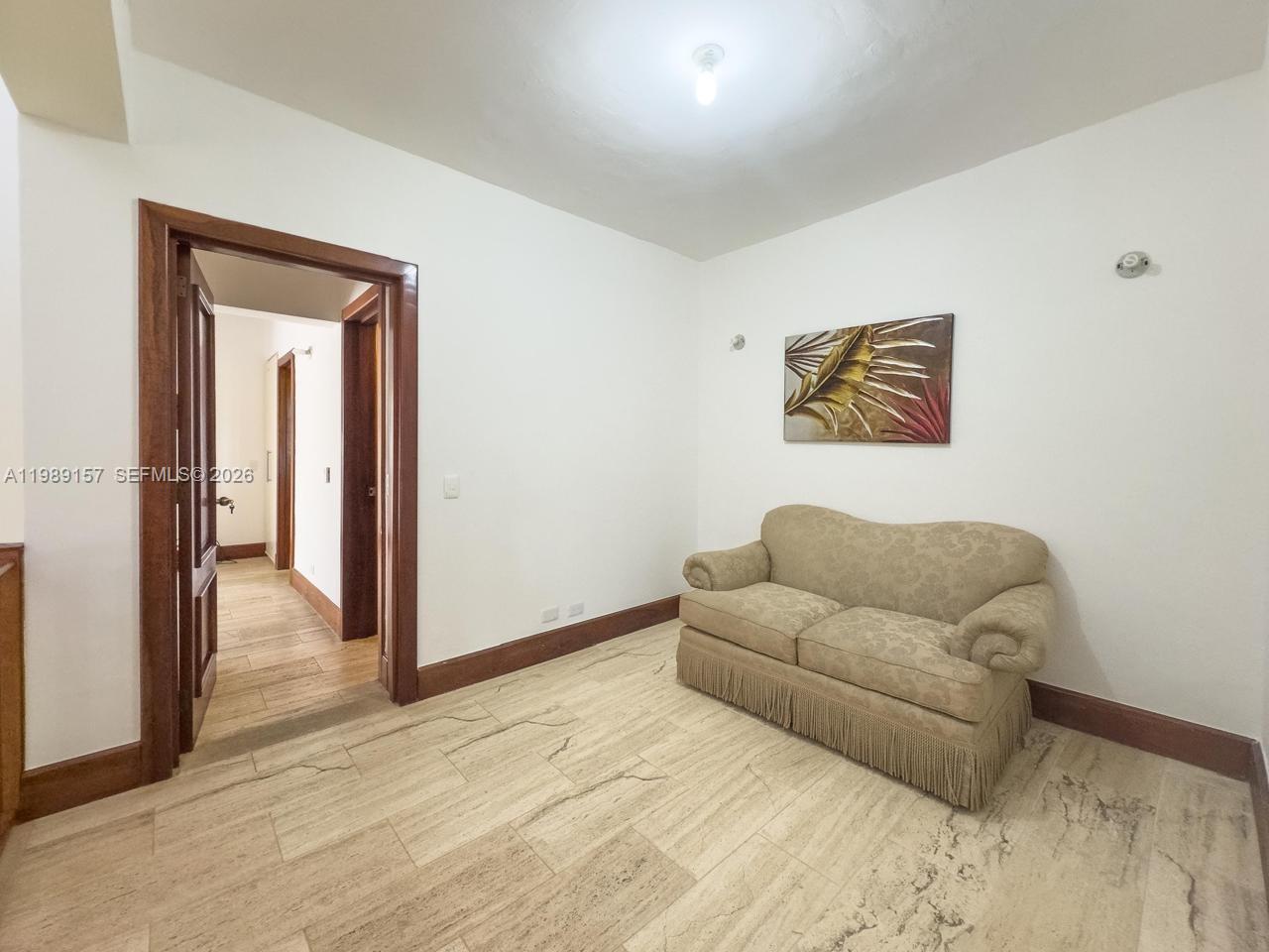 La Cañada Townhomes - Residential