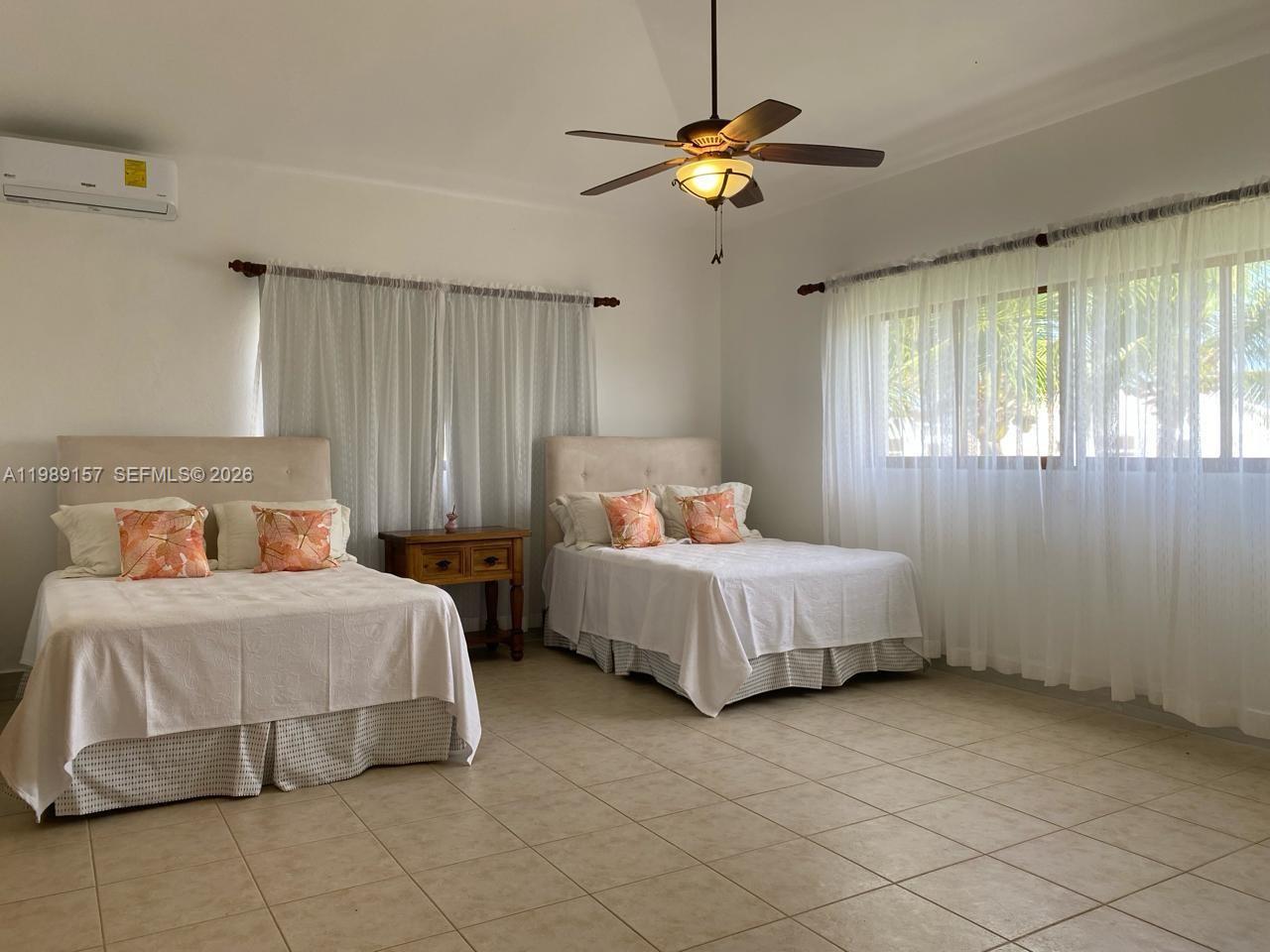 La Cañada Townhomes - Residential