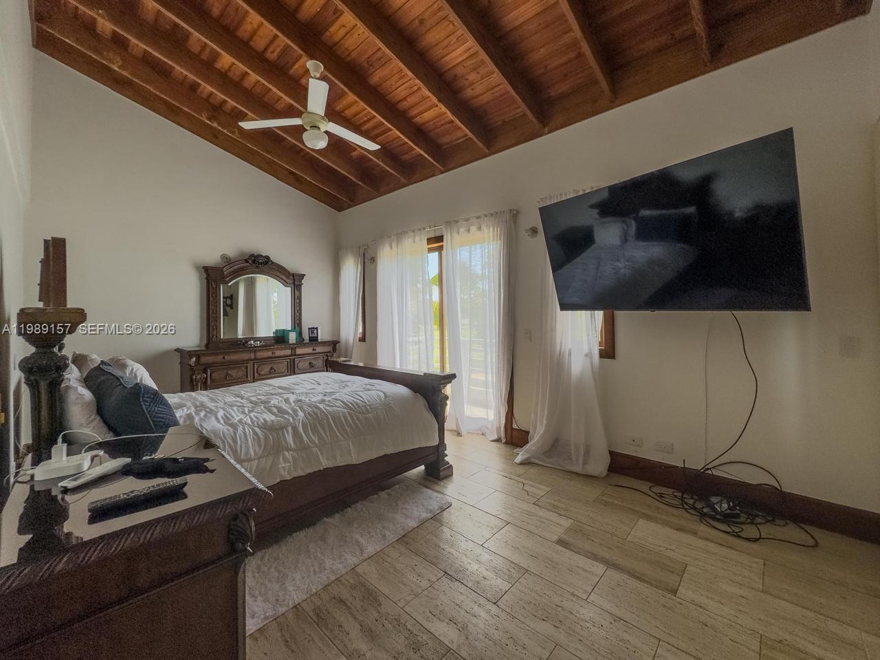 La Cañada Townhomes - Residential