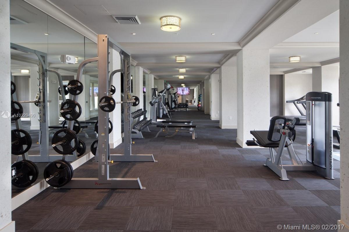 WINDSOR AT DORAL - Residential Lease