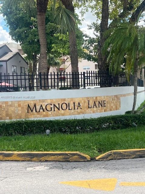 7427 SW 152nd Ave 12-205