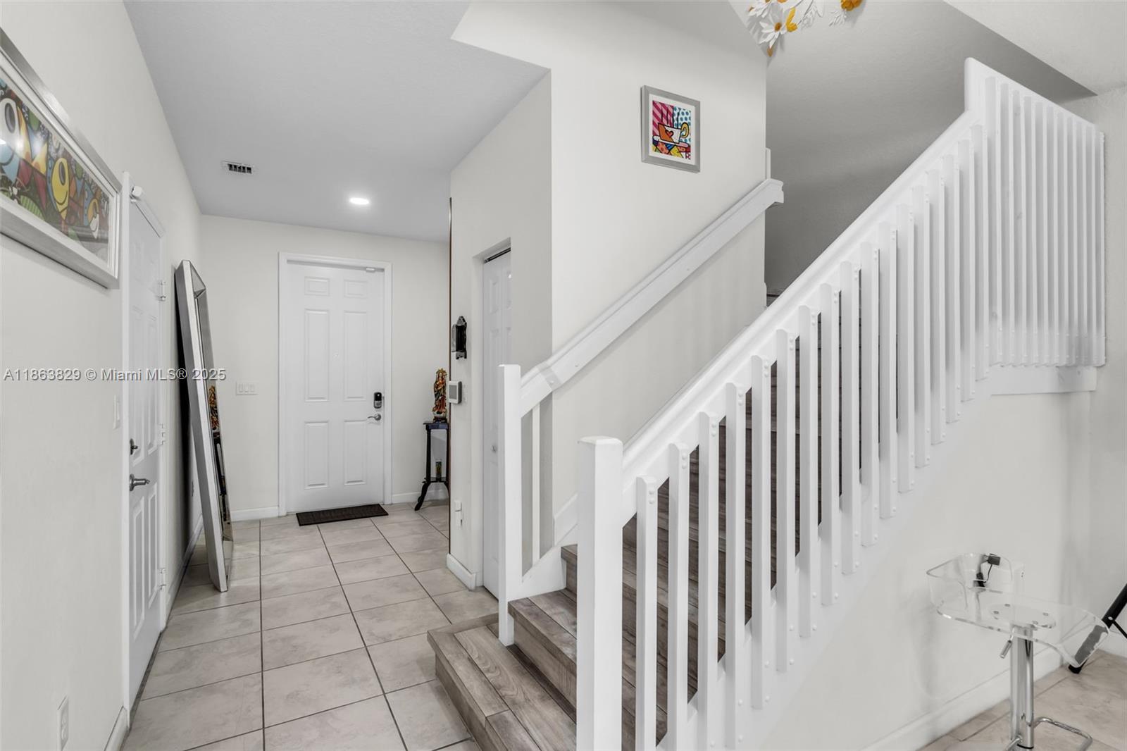 AQUABELLA SECTION ONE - Residential