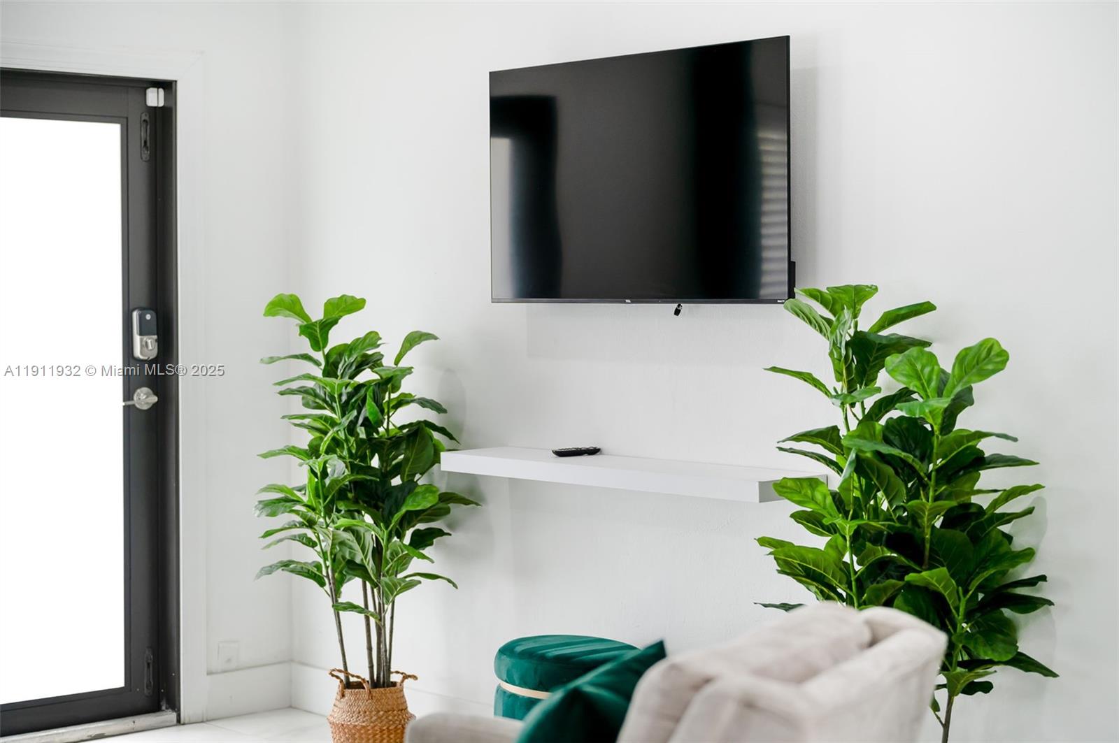 OCEAN DRIVE ESTATES - Residential Income