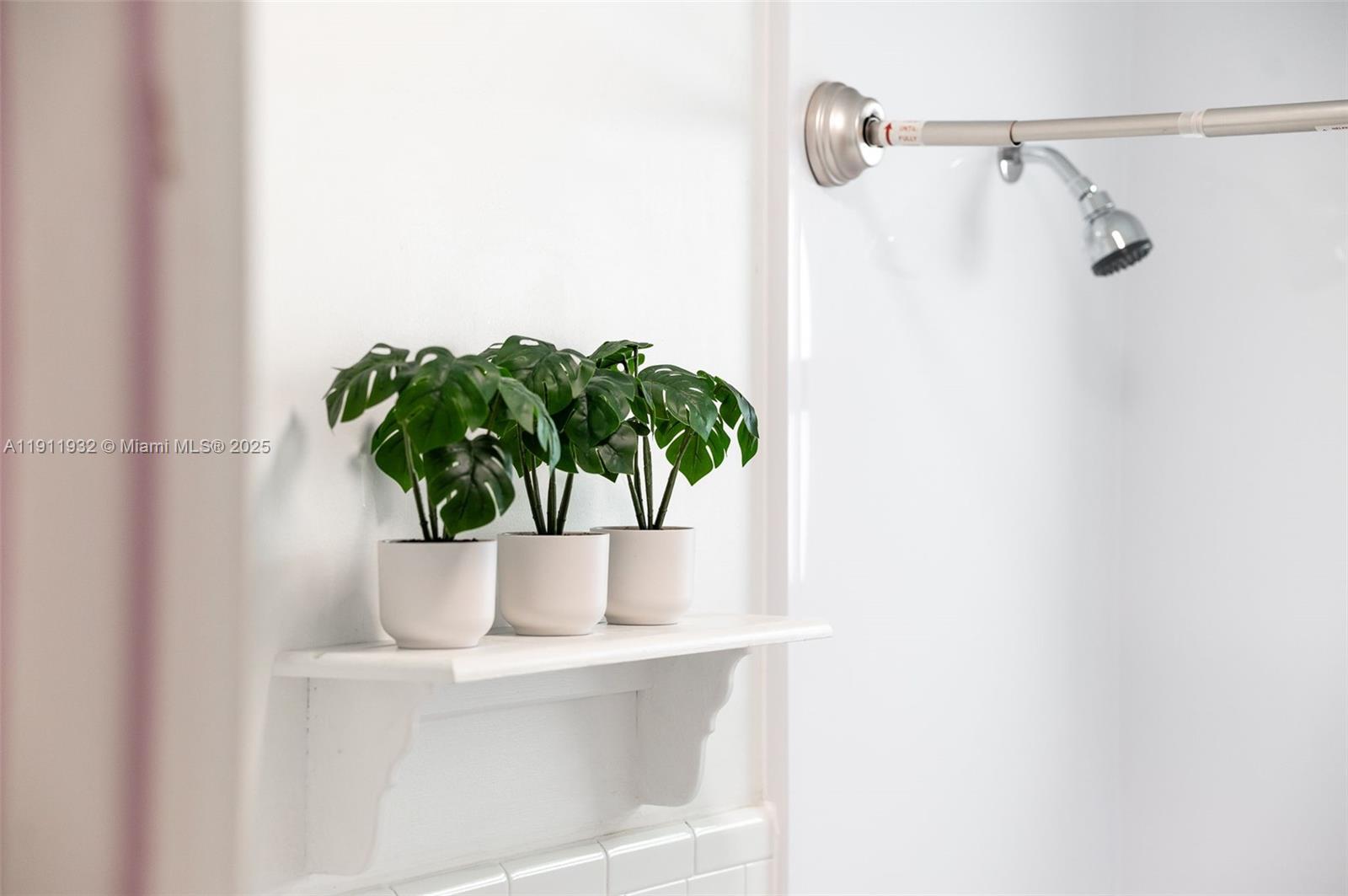 OCEAN DRIVE ESTATES - Residential Income