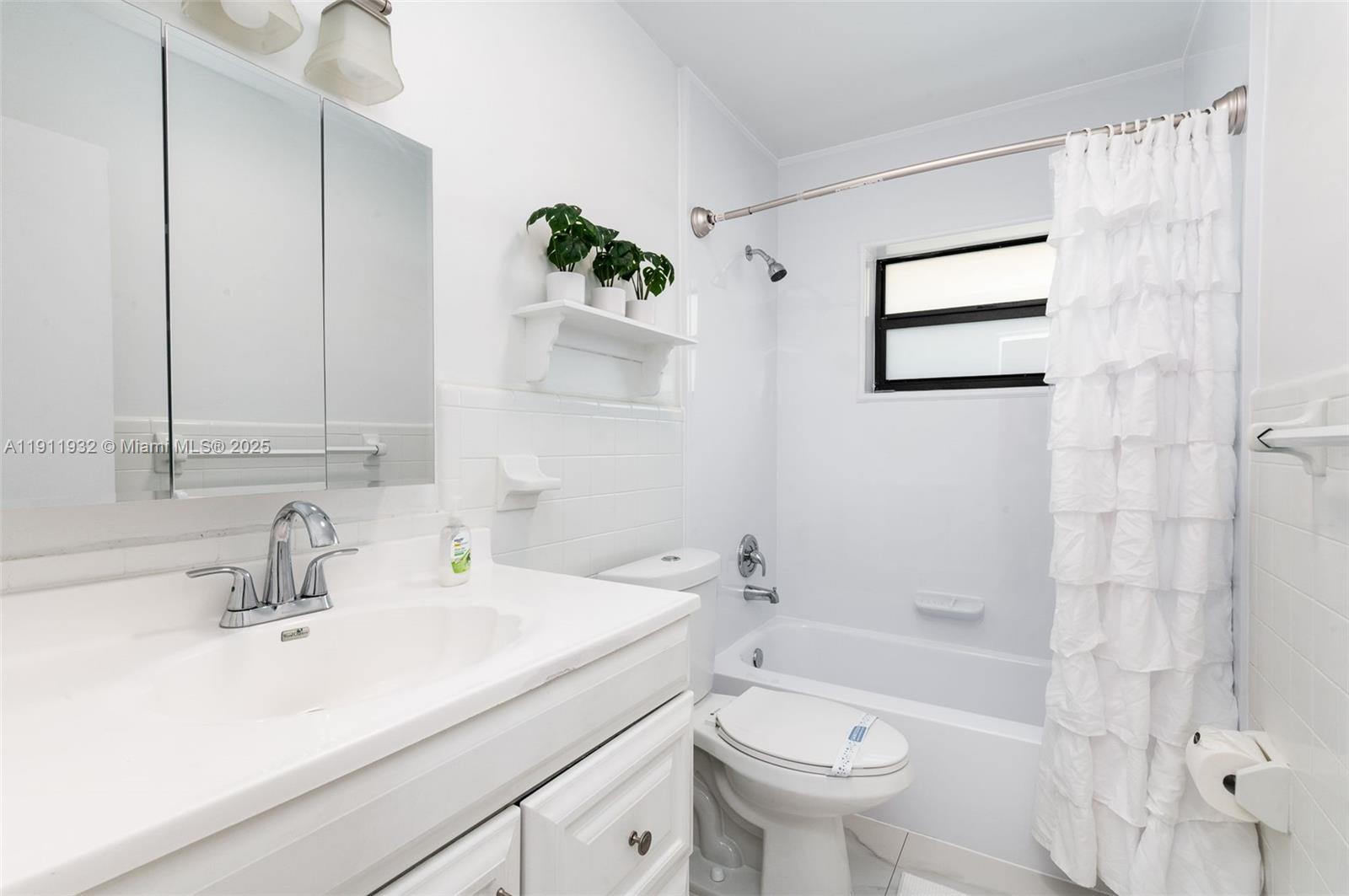 OCEAN DRIVE ESTATES - Residential Income