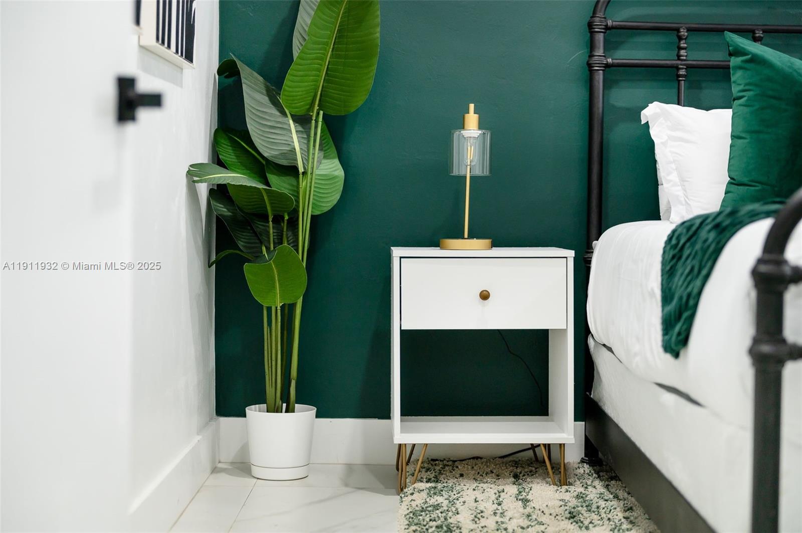 OCEAN DRIVE ESTATES - Residential Income