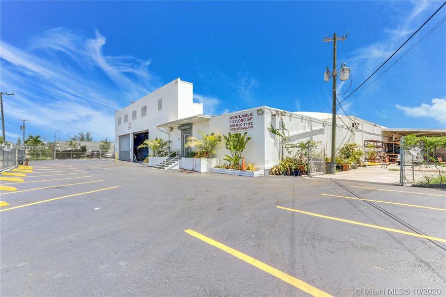 Amazing  industrial warehouse  with a total  well-maintained interior 27,865 Square Feet, including an open layout warehouse with second floor space and an outbuilding.
First Floor: +/- 4,700 SF under concrete roof adjacent to +/- 20,365 SF under a dome roof with ceiling heights ranging from 14' to 24.  Three office spaces and 2 bathrooms on the first floor. 
Second Floor: +/- 1,400 SF with a bathroom and kitchen space on the second floor. 
Outbuilding: +/- 1,400 SF - currently leased for $2,000/mo. through 2021 with 2 two year options.
Private on-site parking; fully fenced property
Internal loading area: 3 doors with dock height and one ramp with dock height door
Covered 70 x 30 outdoor space
Great location blocks fro I-95, close to Downtown Miami and port.