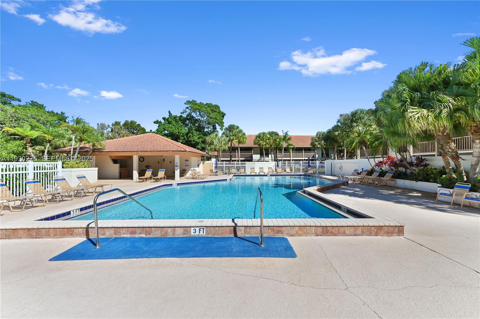 GOLF VILLAS CONDO - Residential Lease