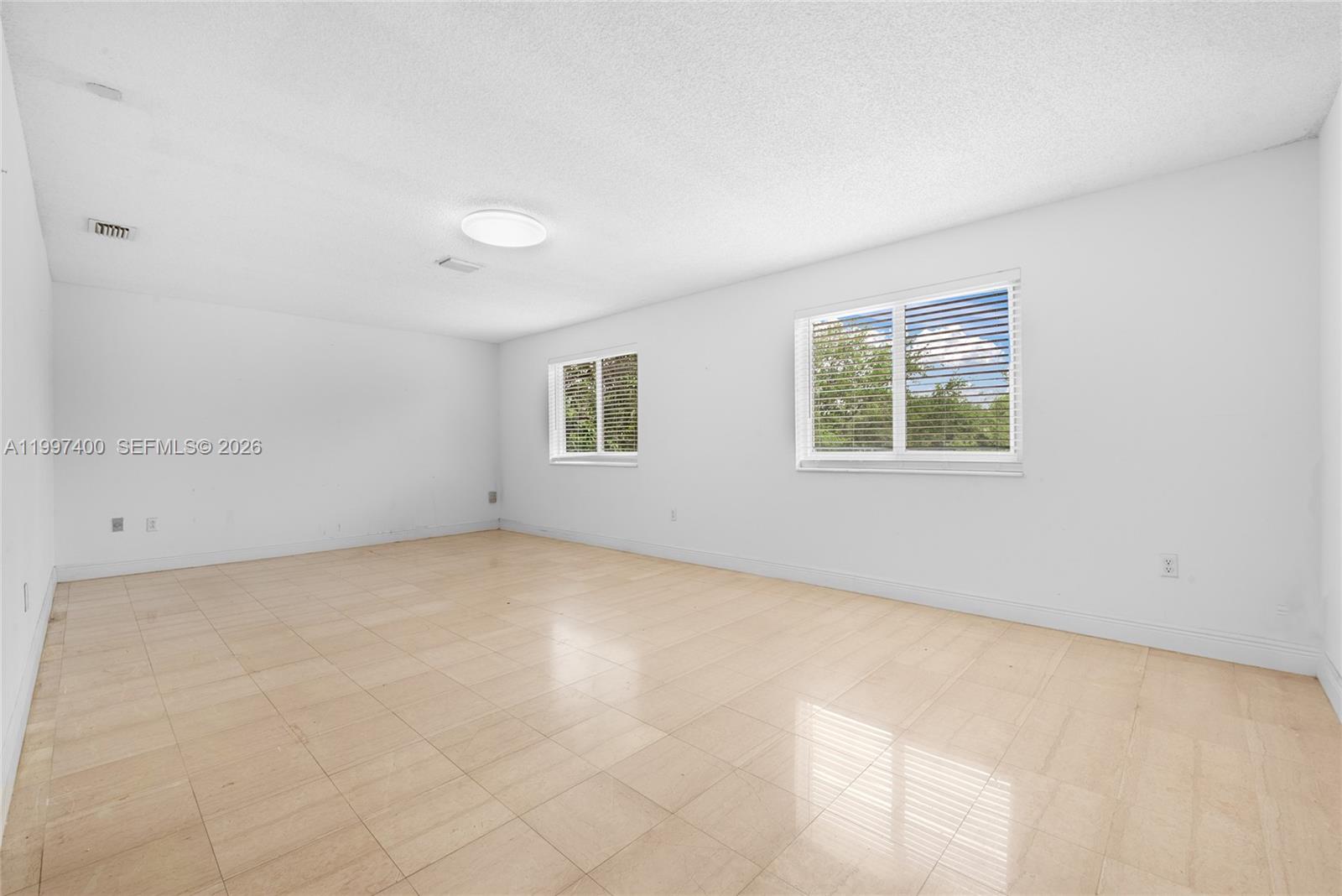 LAKES ON THE GREEN GWENDO - Residential