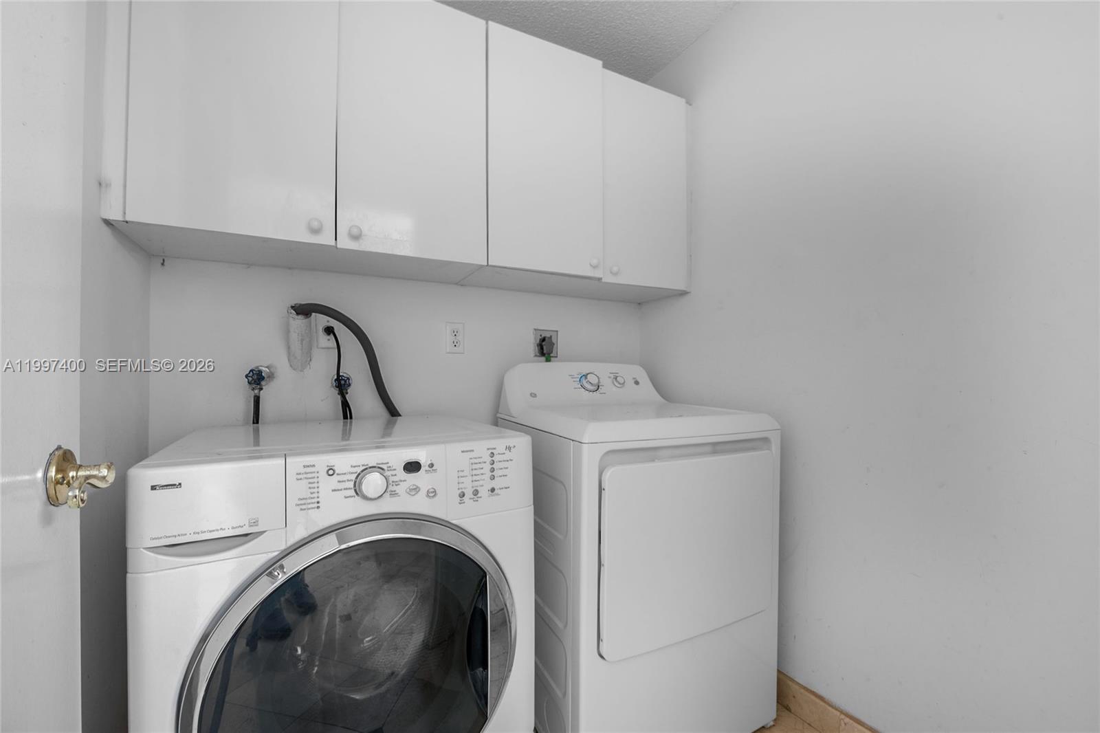 LAKES ON THE GREEN GWENDO - Residential