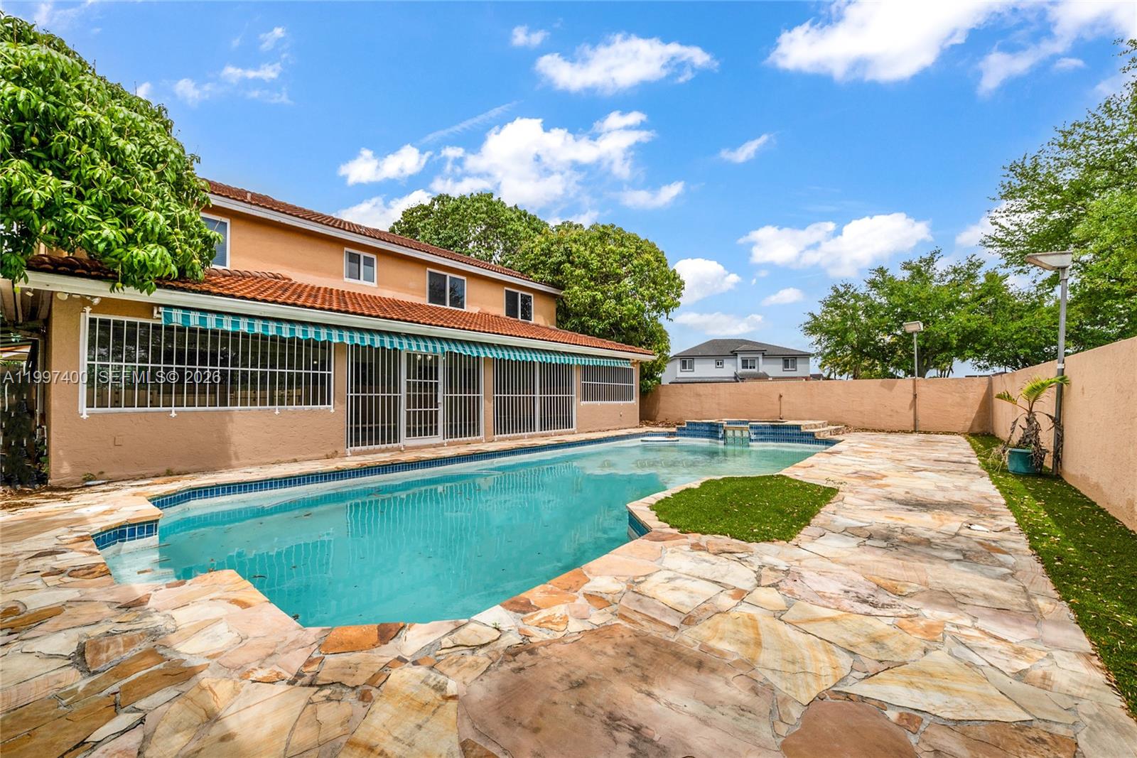 LAKES ON THE GREEN GWENDO - Residential