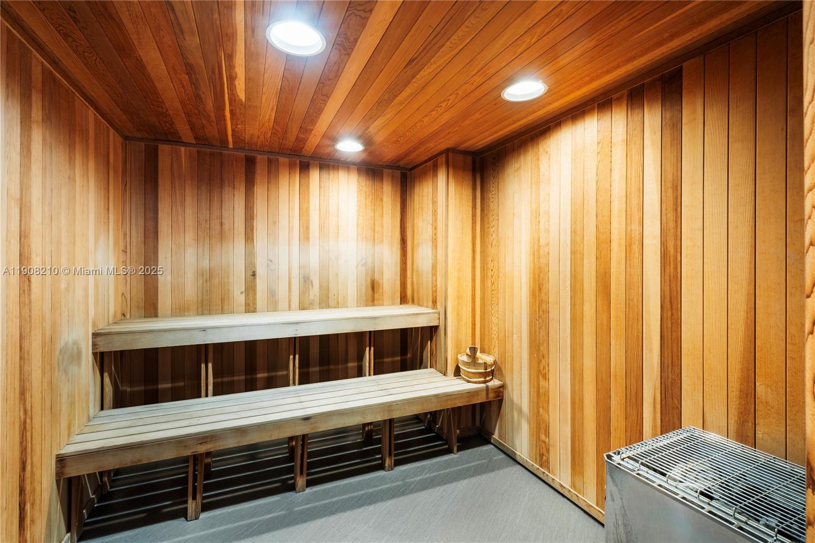 AQUA AT ALLISON ISLAND - Residential