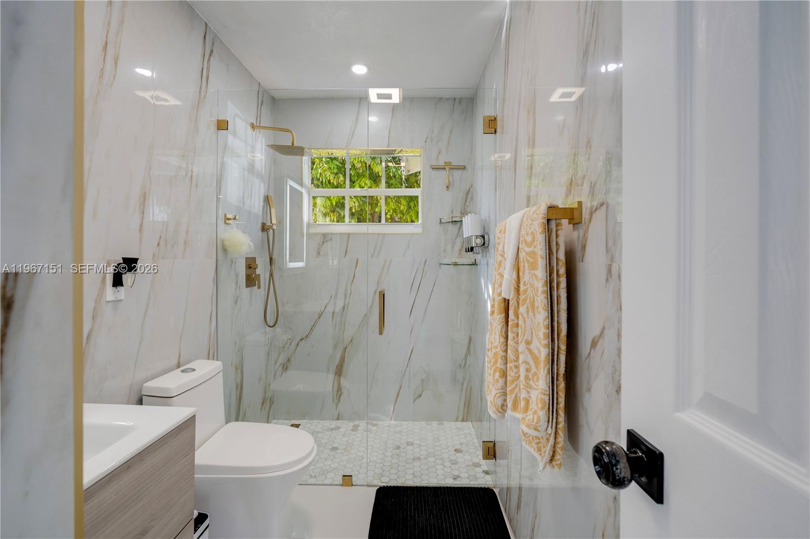 SCHOOL HOUSE SUB - Residential