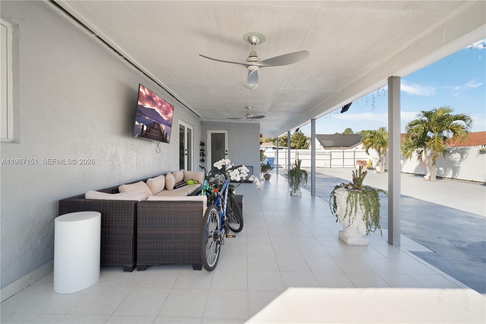 SCHOOL HOUSE SUB - Residential