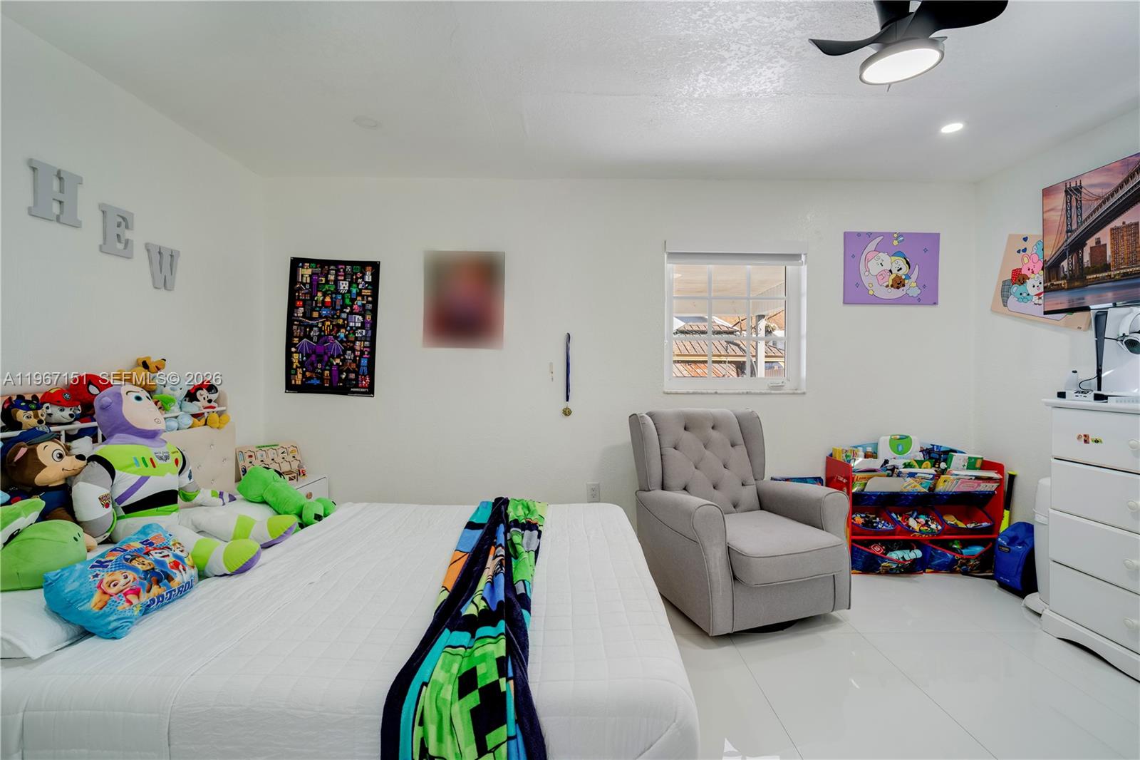 SCHOOL HOUSE SUB - Residential