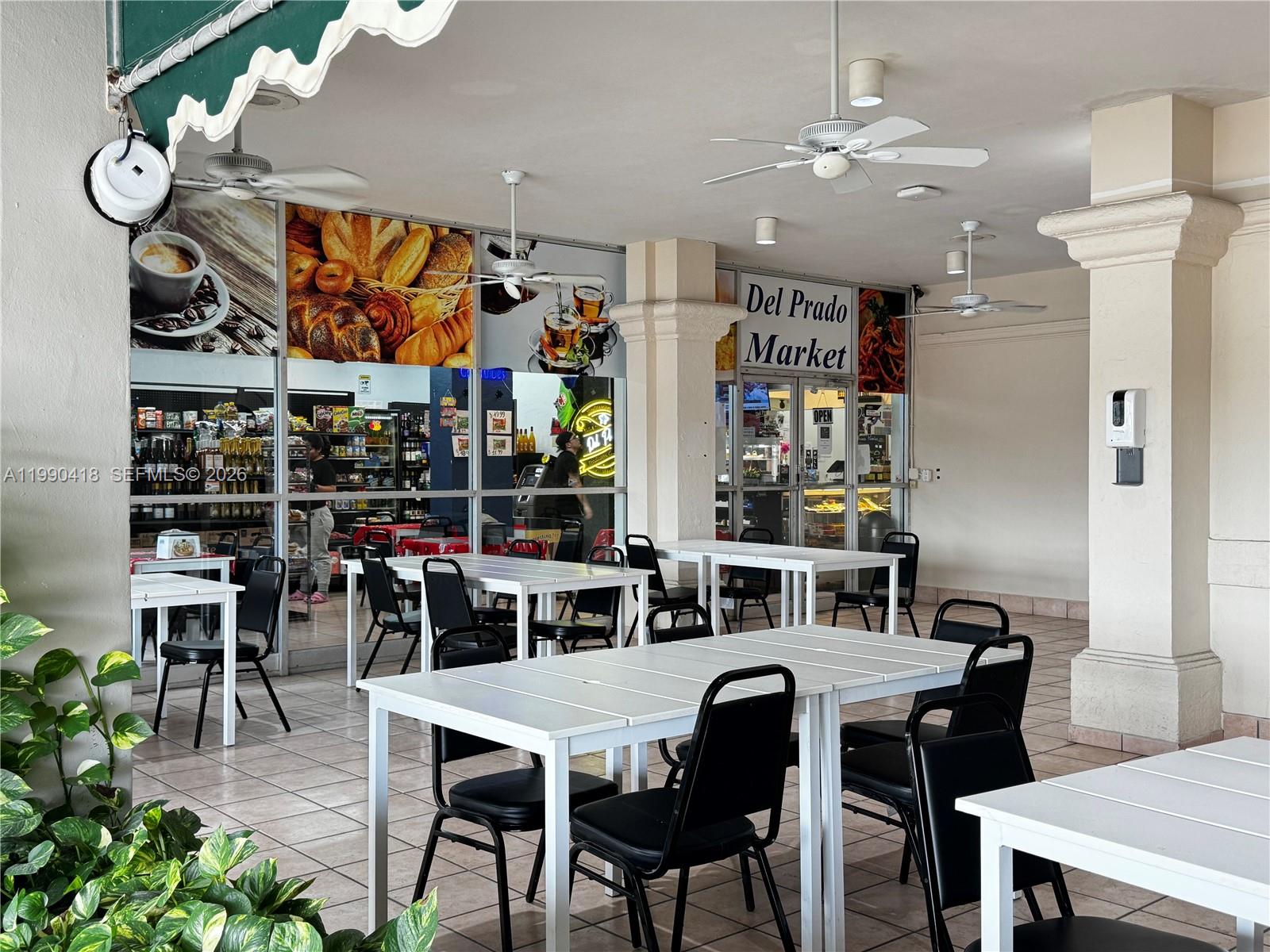 DEL PRADO MARINA - Residential