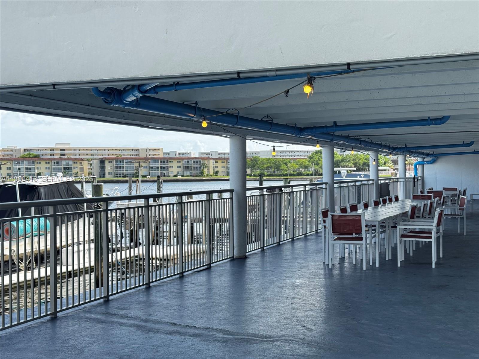 DEL PRADO MARINA - Residential