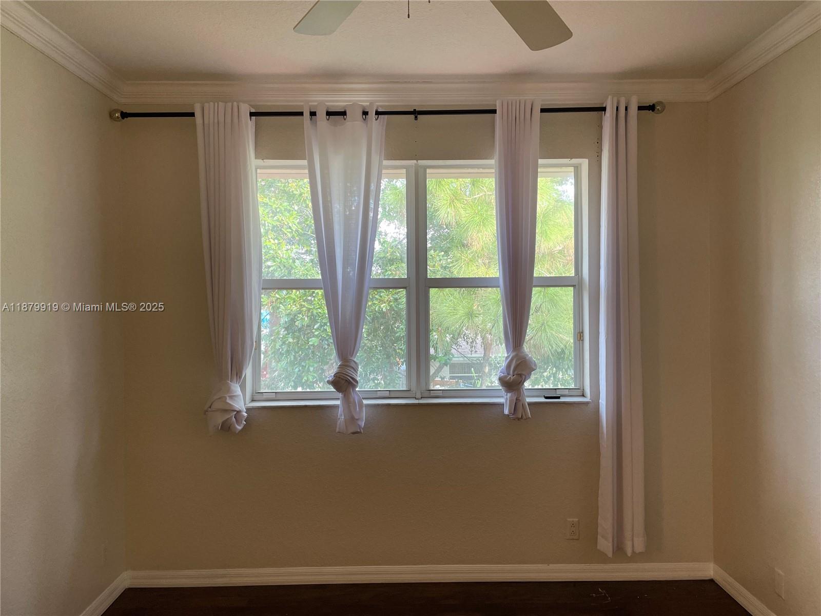 CARRIAGE HOMES AT BENTLEY - Residential Lease