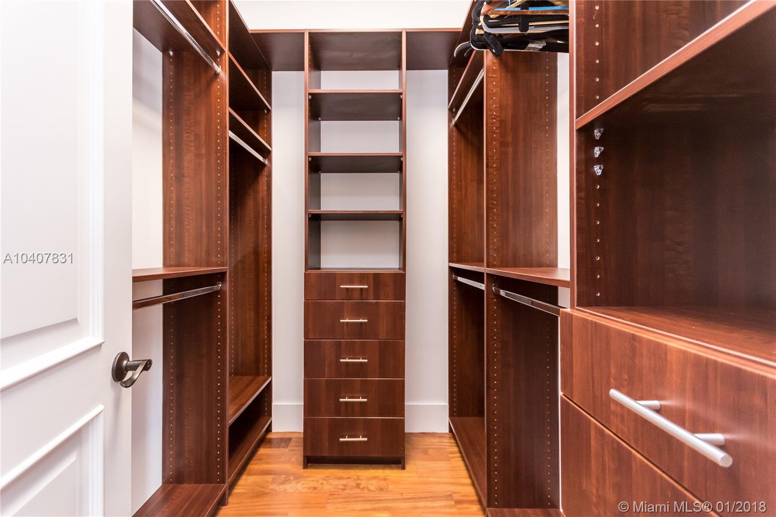 C GAB COUNTRY CLUB SEC 5 - Residential