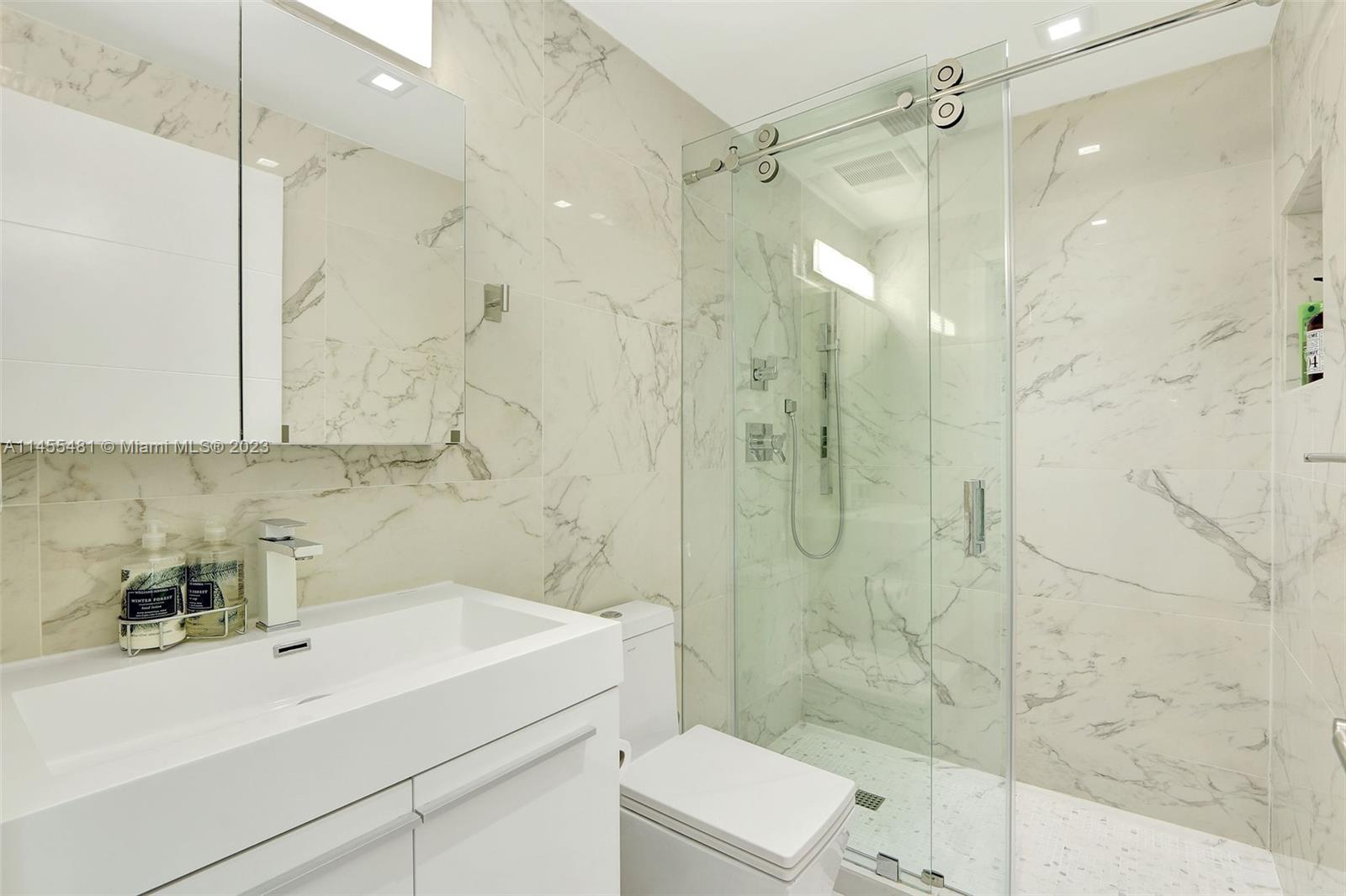 OCEAN BEACH ADDN NO 3 - Residential