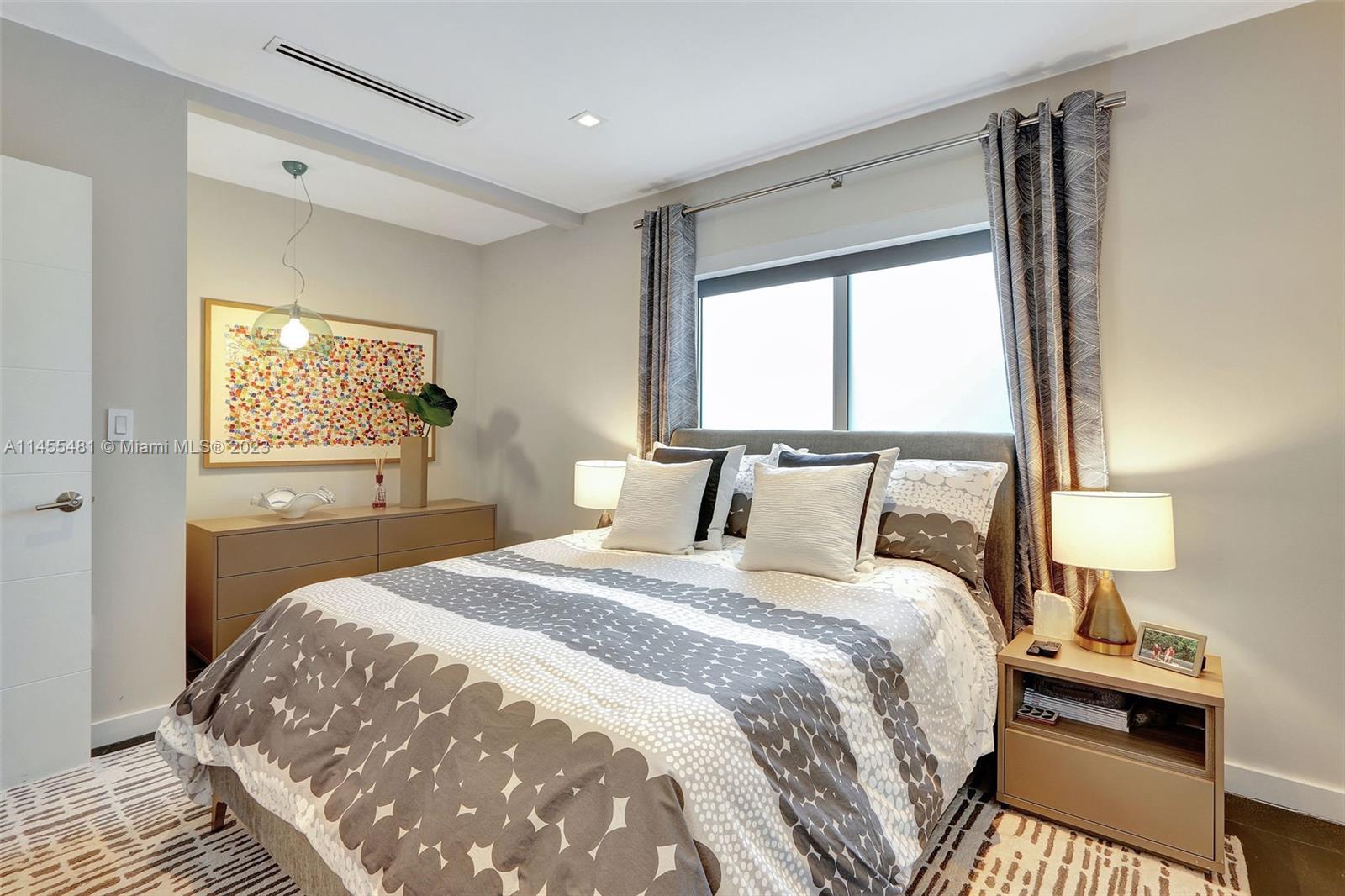 OCEAN BEACH ADDN NO 3 - Residential