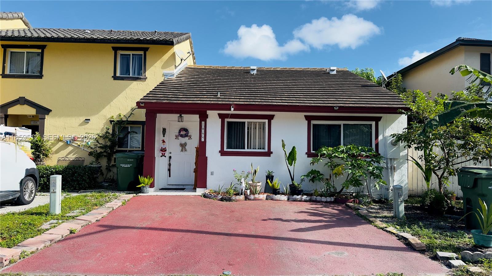 GARDENS OF HOMESTEAD - Residential