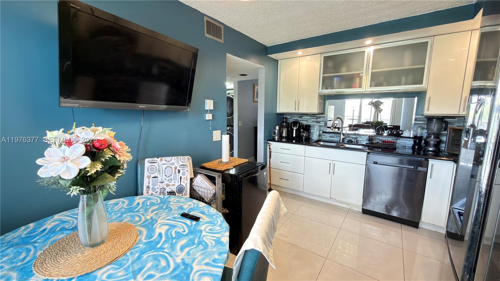 BUCKINGHAM EAST AT CENTUR - Residential