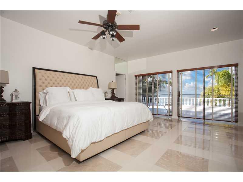 LA GORCE GOLF SUB PB 14-4 - Residential