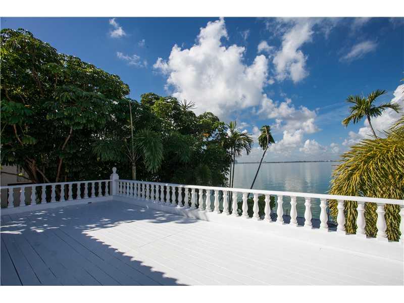 LA GORCE GOLF SUB PB 14-4 - Residential