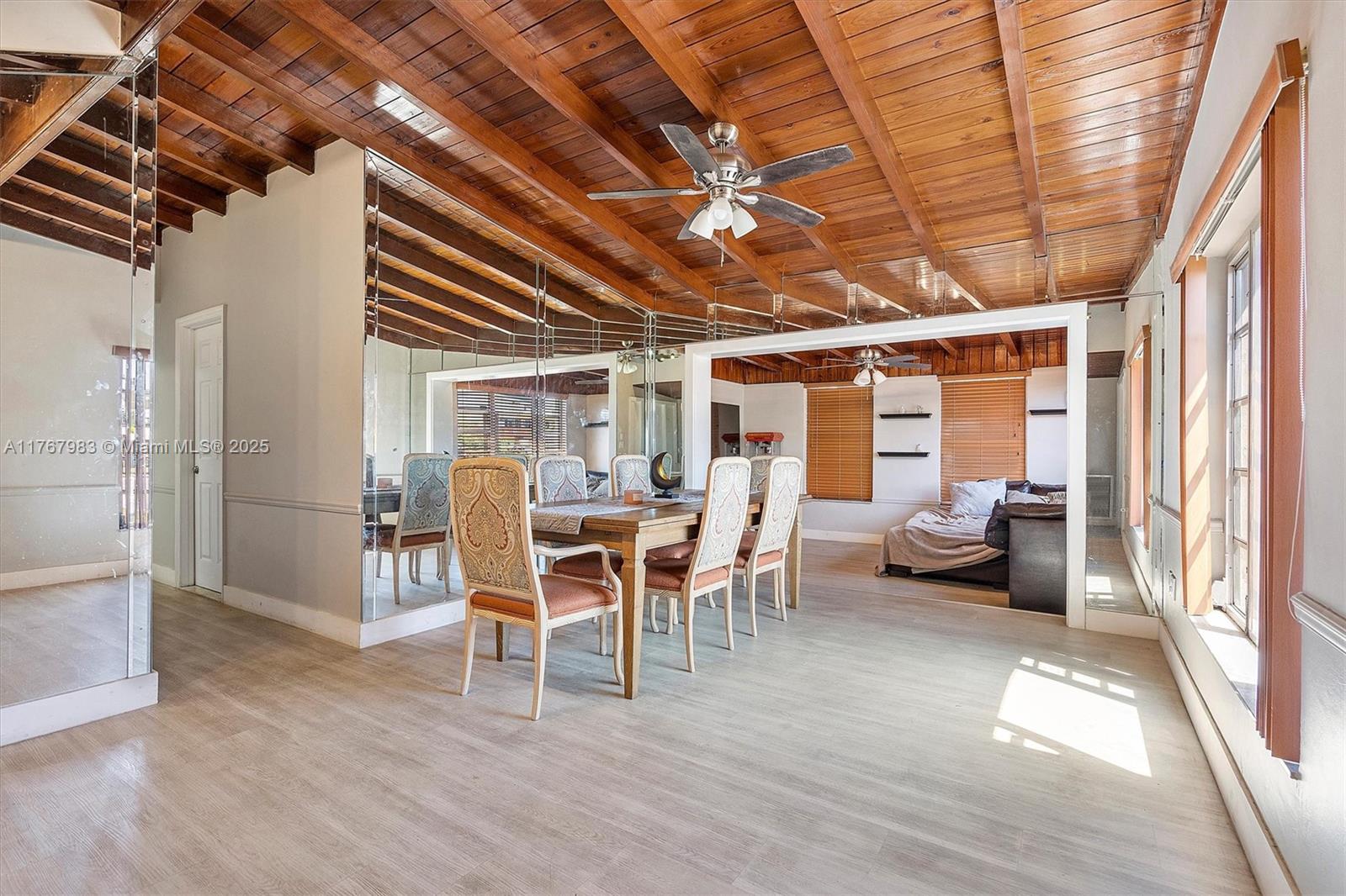 ESSEX VILLAGE-THIRD ADDIT - Residential