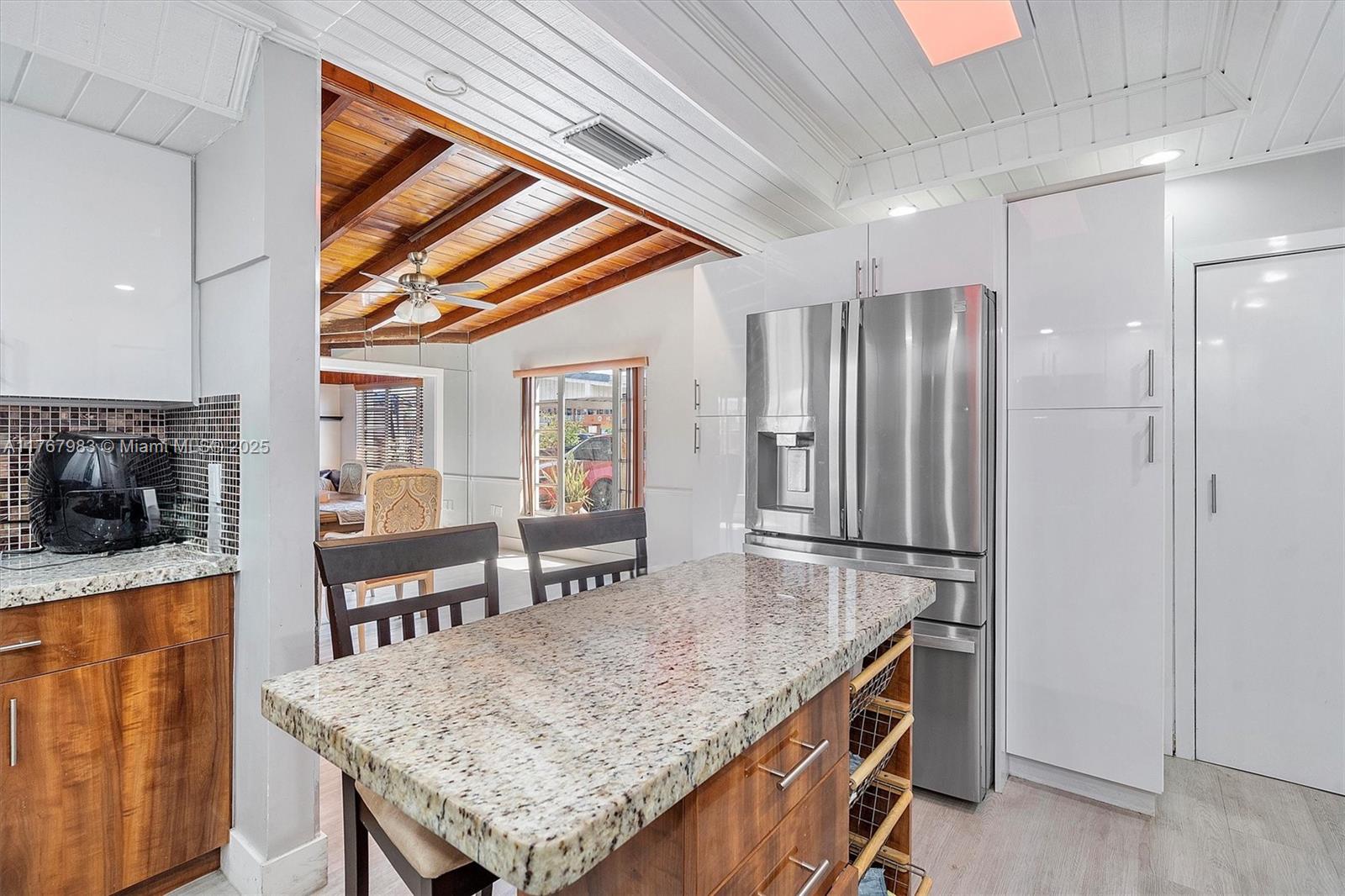 ESSEX VILLAGE-THIRD ADDIT - Residential