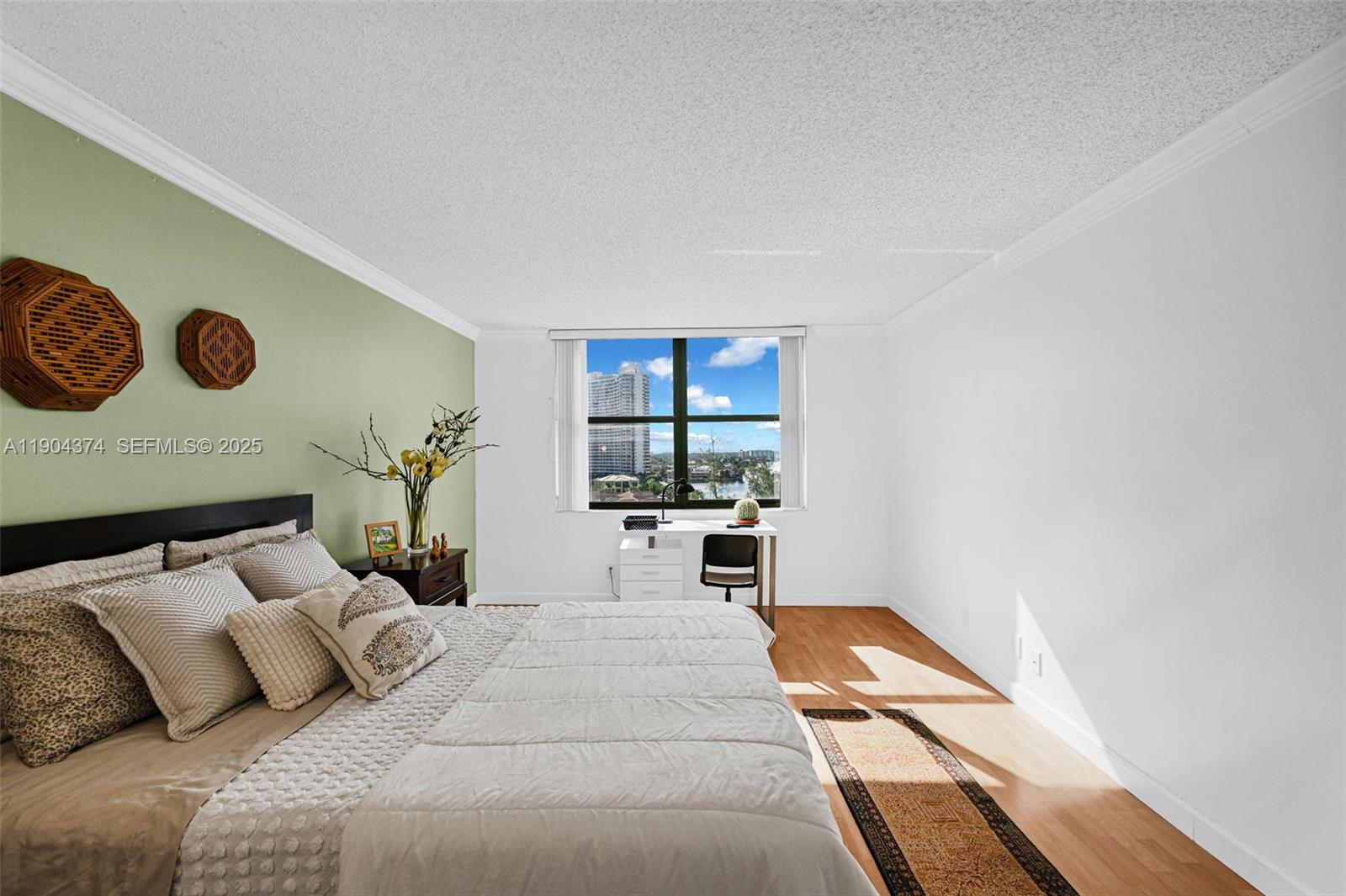 THE CLIPPER AT BISC COVE - Residential