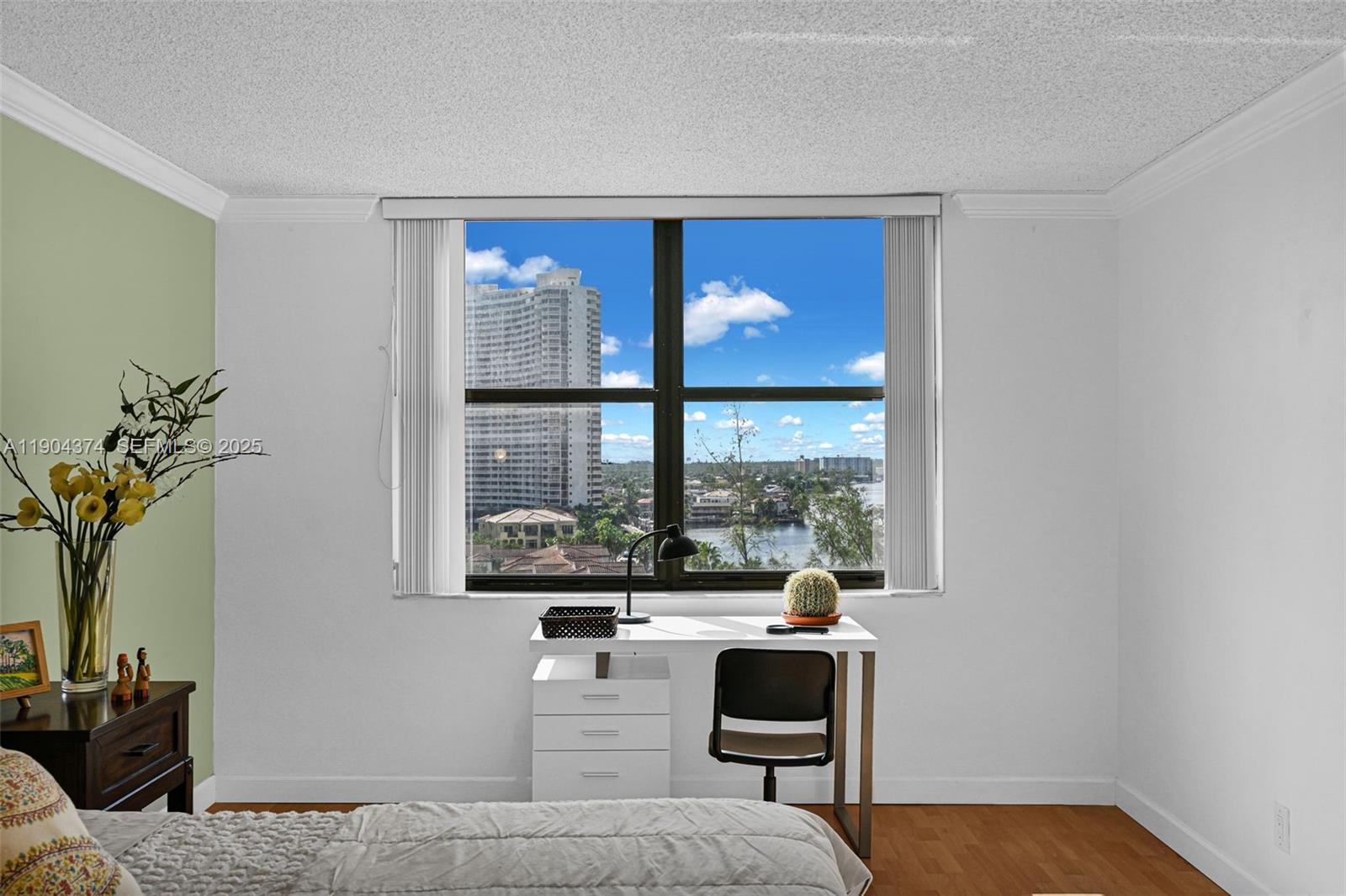 THE CLIPPER AT BISC COVE - Residential