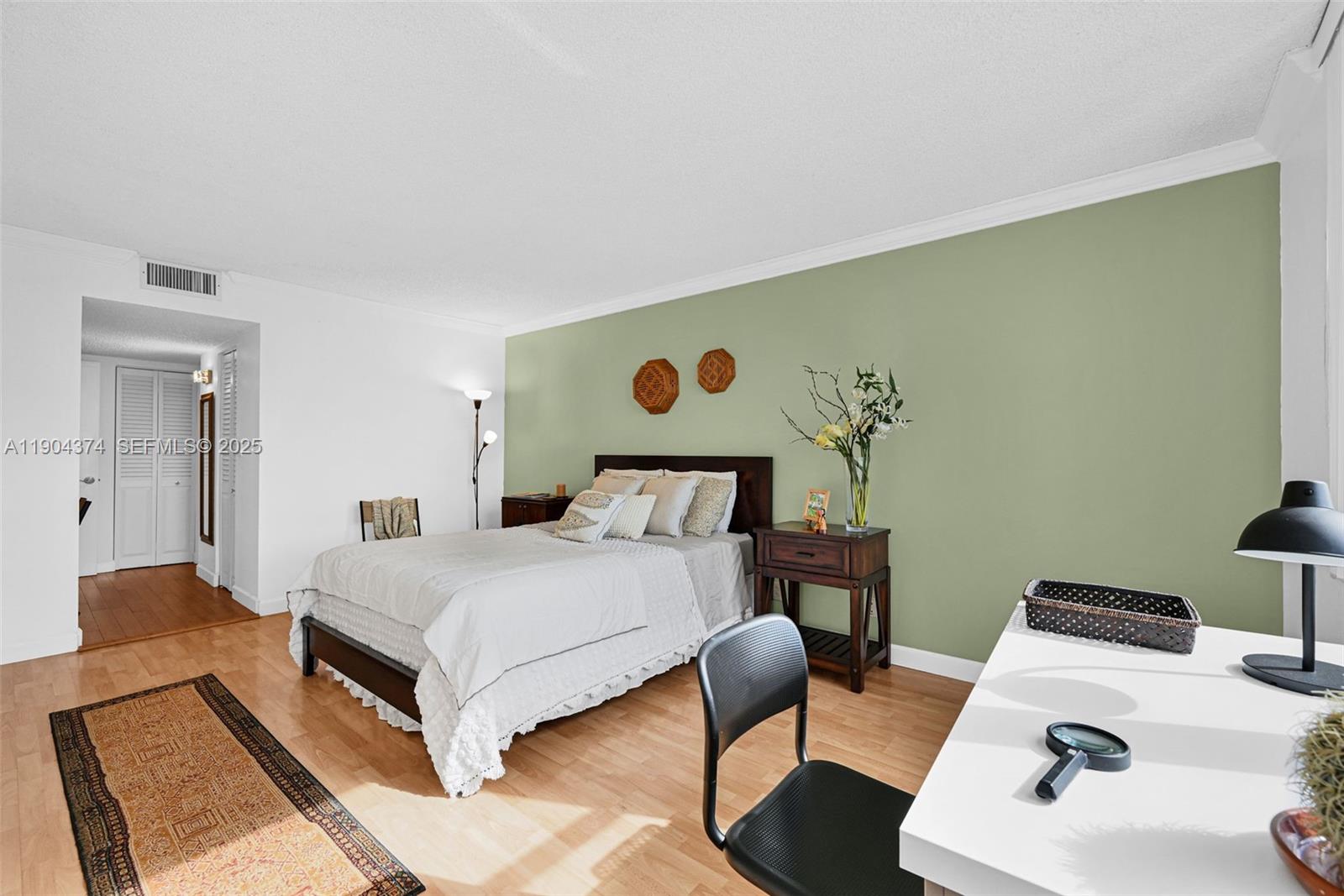 THE CLIPPER AT BISC COVE - Residential