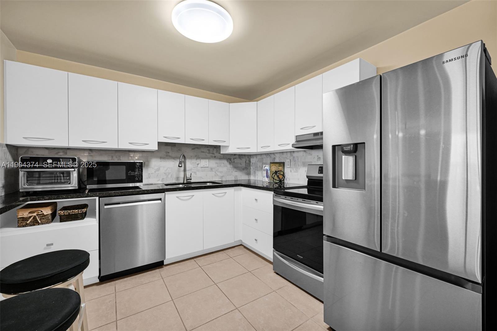 THE CLIPPER AT BISC COVE - Residential