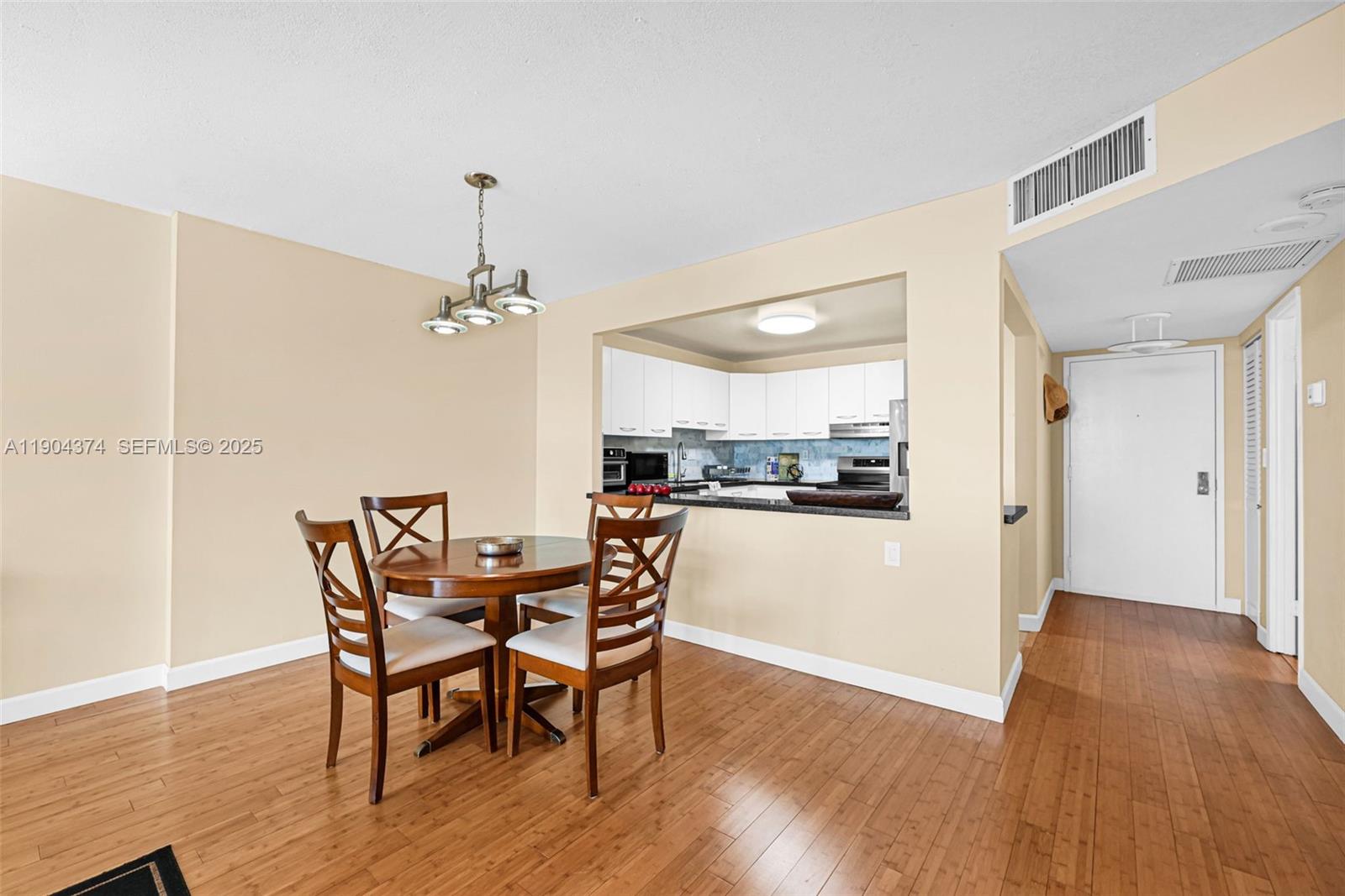 18151 NE 31st Ct 1103