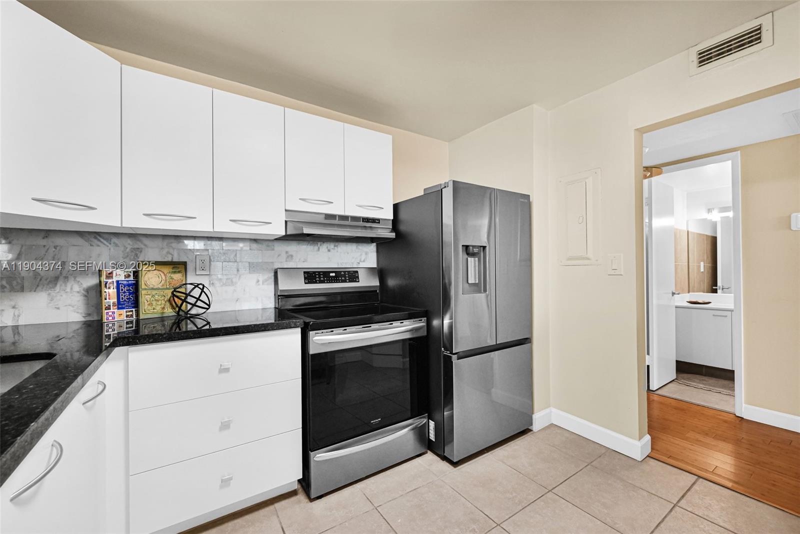 THE CLIPPER AT BISC COVE - Residential