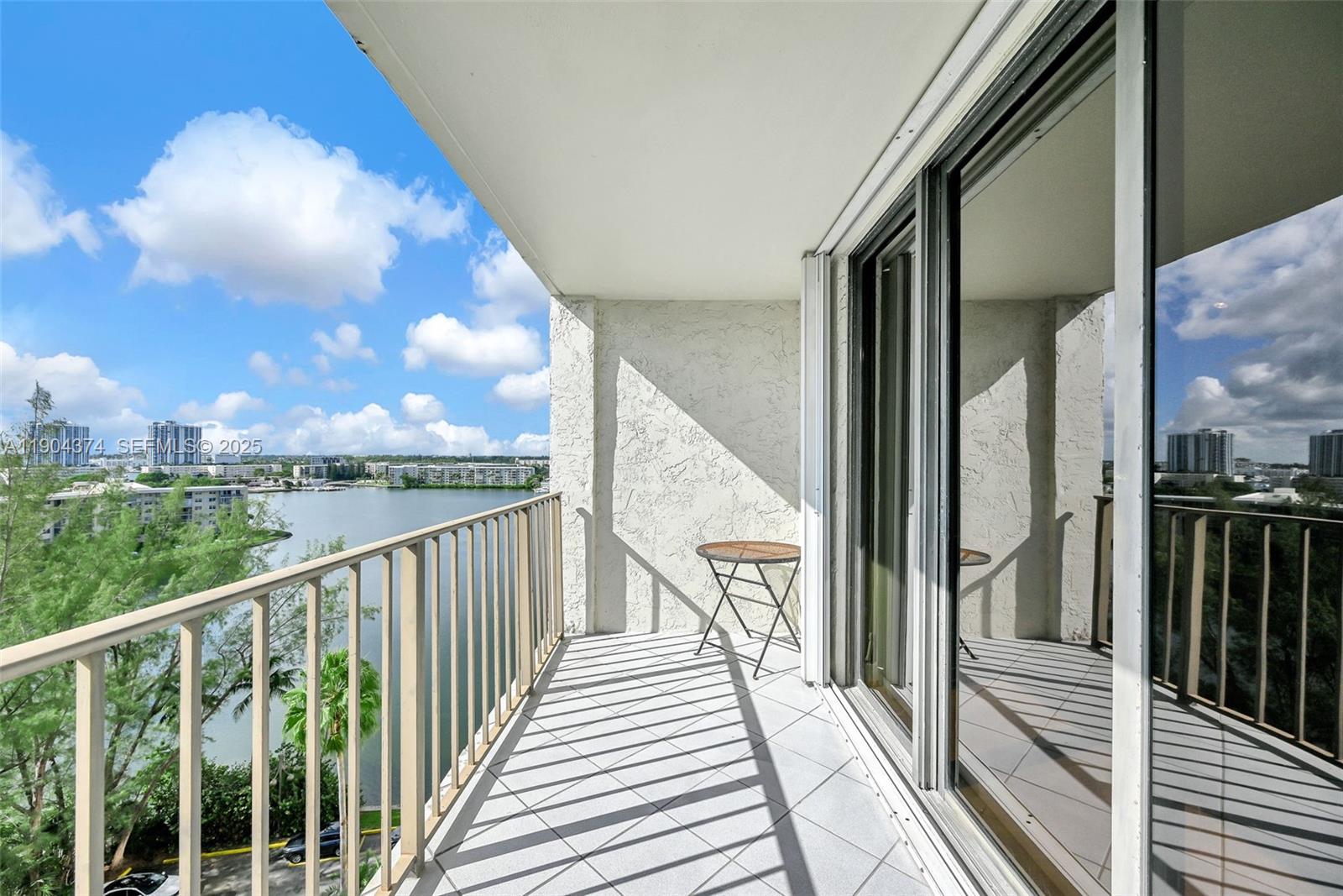 THE CLIPPER AT BISC COVE - Residential