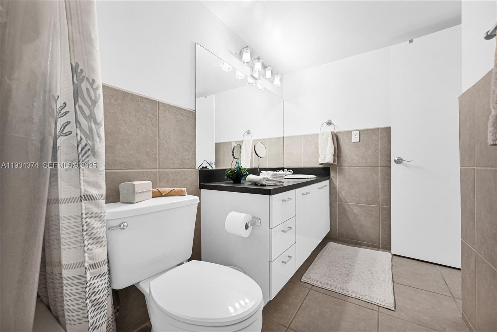 THE CLIPPER AT BISC COVE - Residential