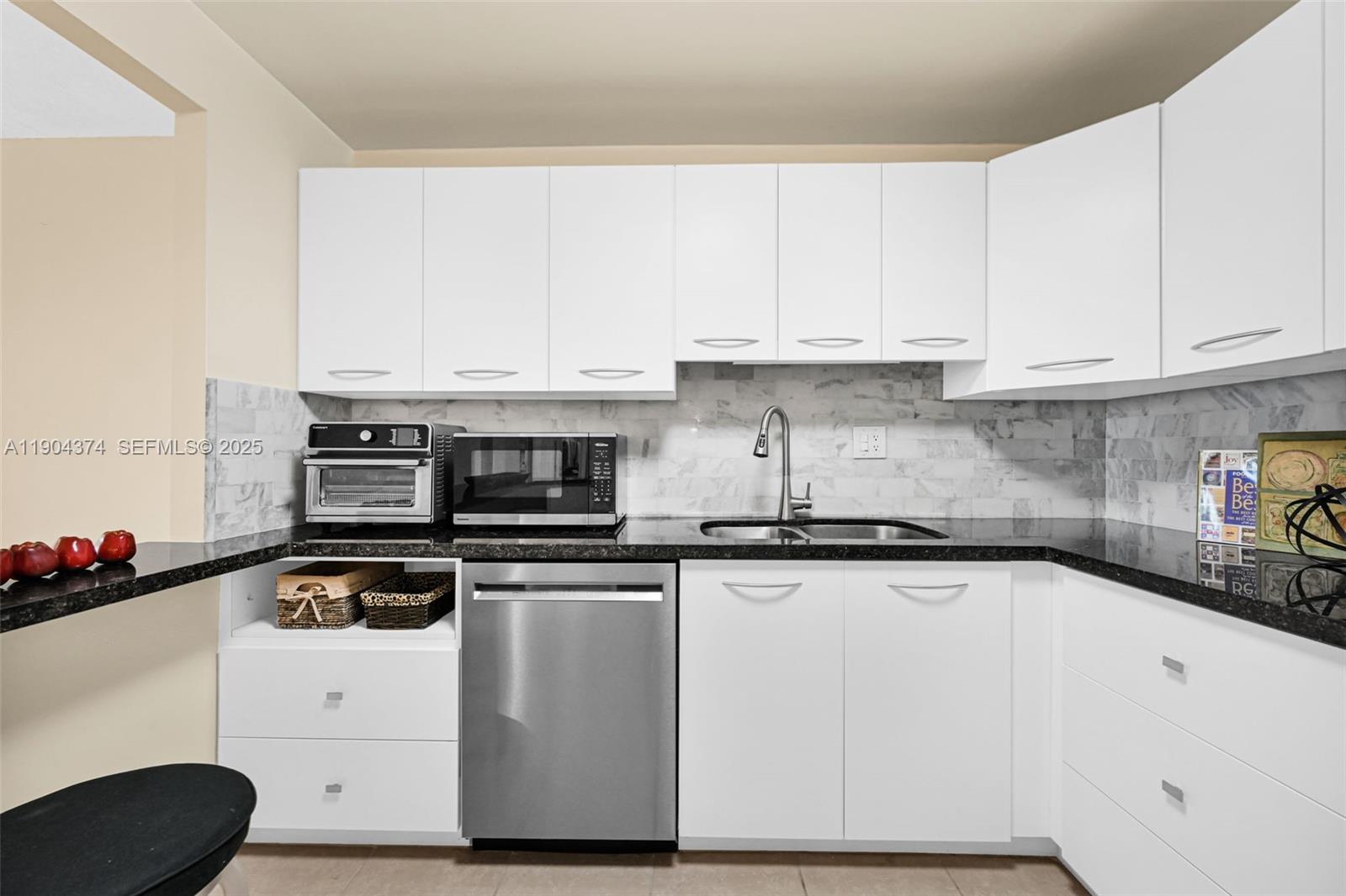 THE CLIPPER AT BISC COVE - Residential